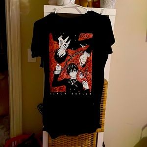 Black butler, Black T-shirt SIZE: LG, not used
